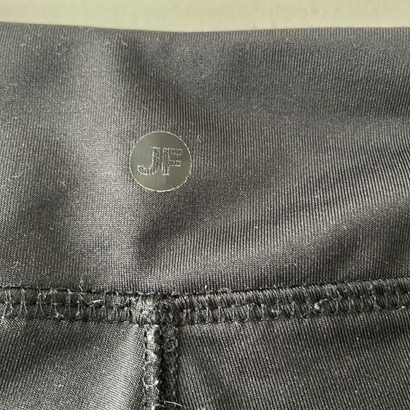 Joe Fresh XS activewear black joggers - Picture 5 of 5